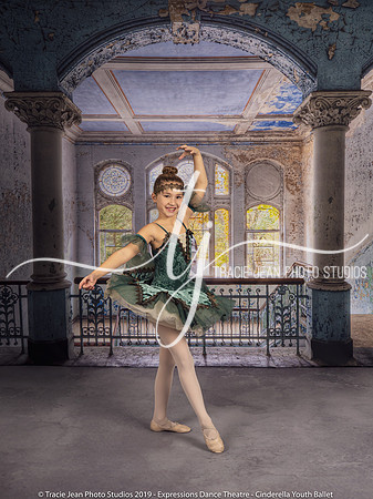 Expressions Dance Theatre Cinderella